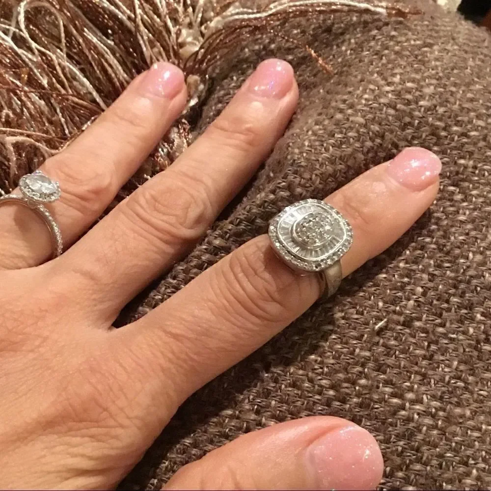 DIAMOND 14K WHITE GOLD SIZE 6